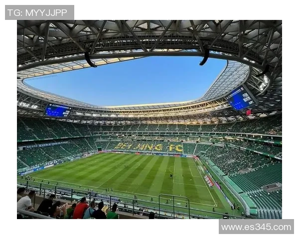 武汉足球之星盘点：那些闪耀绿茵场的本土传奇与新秀